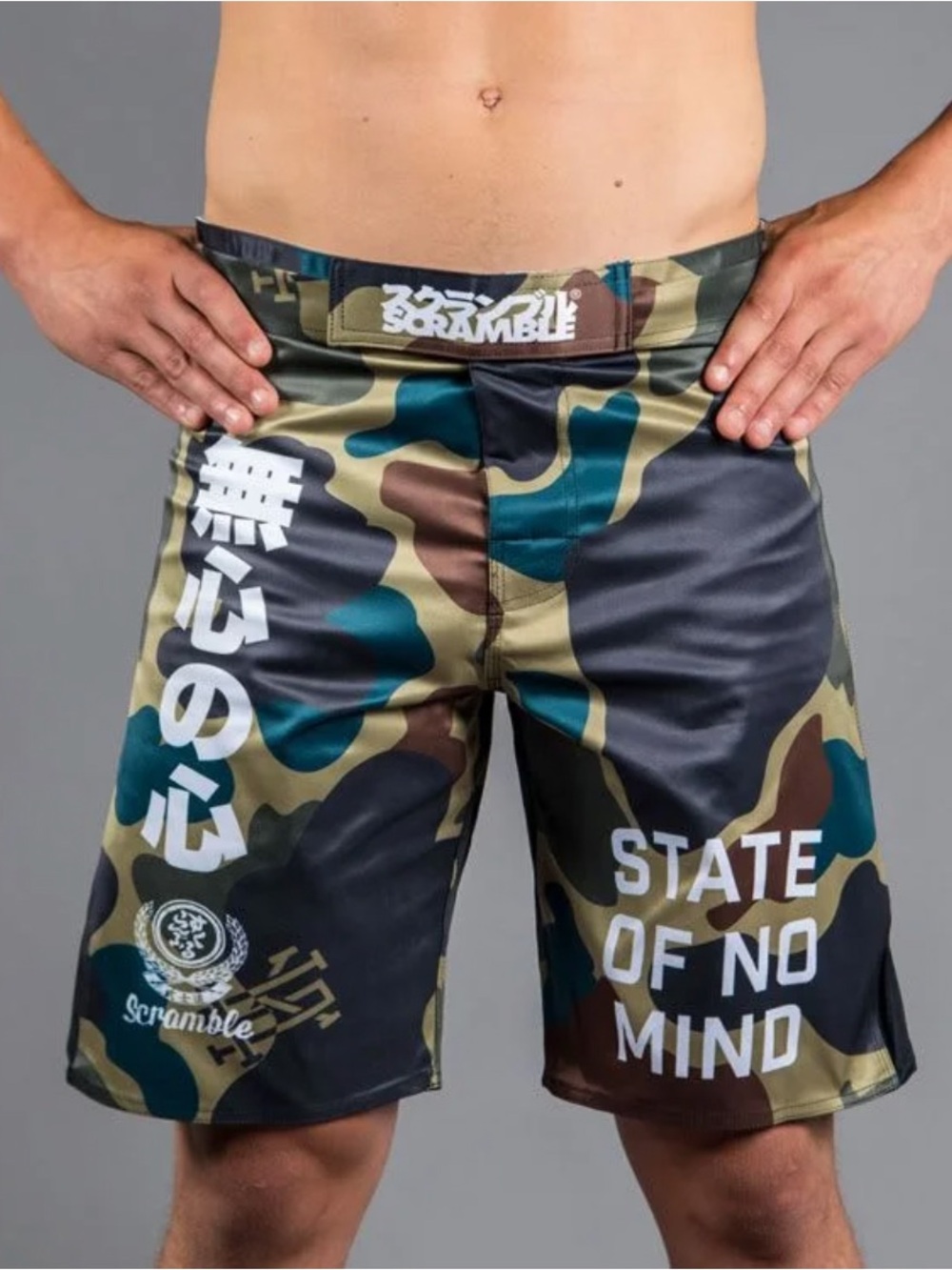 SCRAMBLE “NO MIND” CAMO SHORTS - Picture 4 of 5